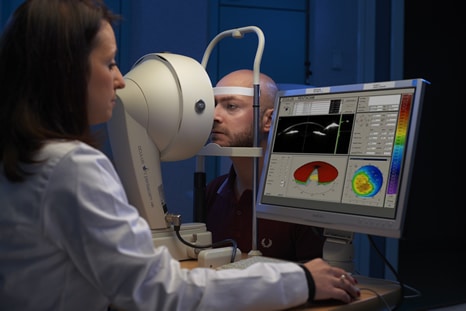 Corneal examination with Pentacam HR 1 Studio Cornea Pentacam HR